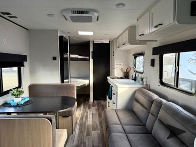 2026 Jayco Jay Flight SLX — photo 9 view