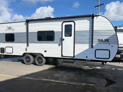 2026 Jayco Jay Flight SLX — front three-quarter view