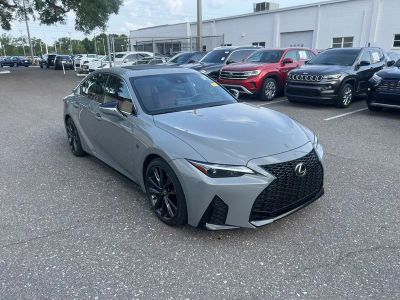 2024 Lexus IS — photo 7 view