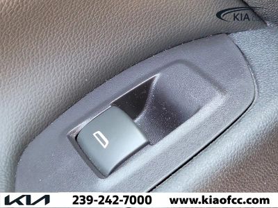 2020 Chevrolet Equinox — photo 12 view