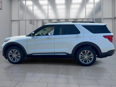 2023 Ford Explorer — interior view