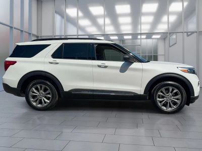 2023 Ford Explorer — rear three-quarter view