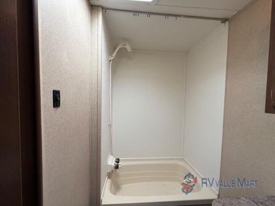 2016 Shasta RVs Oasis - Photo 21