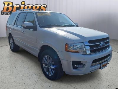 2015 Ford Expedition — interior view