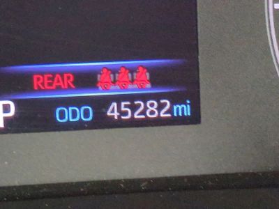 2023 Toyota Corolla — photo 32 view