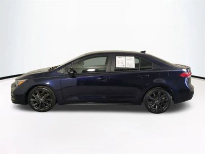 2023 Toyota Corolla — photo 8 view