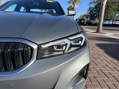 2023 BMW 3 Series 330e - Photo 6