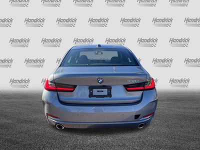 2023 BMW 3 Series 330e - Photo 9