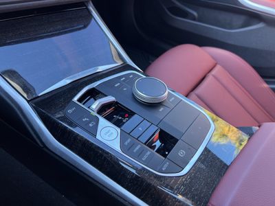 2023 BMW 3 Series 330e - Photo 26