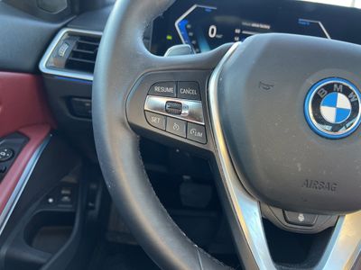 2023 BMW 3 Series 330e - Photo 19