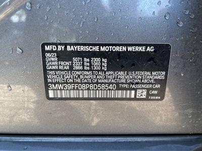 2023 BMW 3 Series 330e - Photo 35