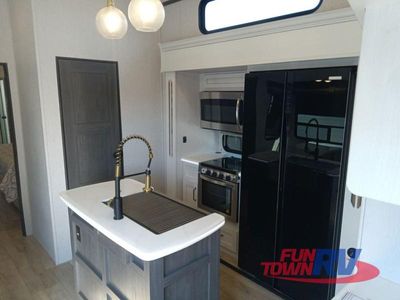 2023 Dutchmen RV Astoria - Photo 5