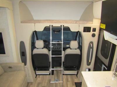 2026 Tiffin WAYFARER - Photo 4