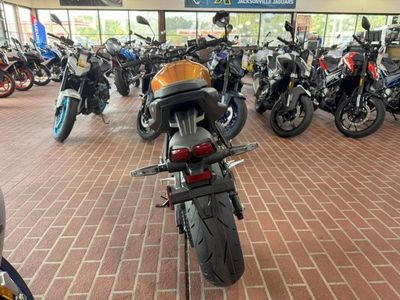 2026 Suzuki GSX-8T - Photo 5