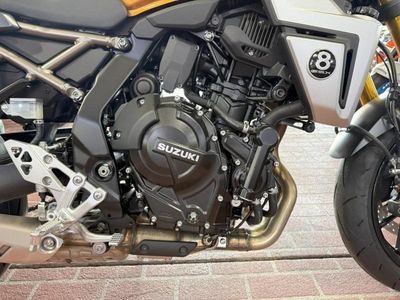 2026 Suzuki GSX-8T - Photo 9