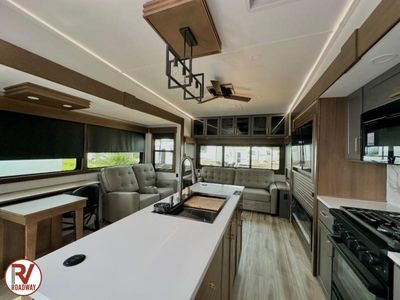 2026 Montana High Country 290RL - Photo 30