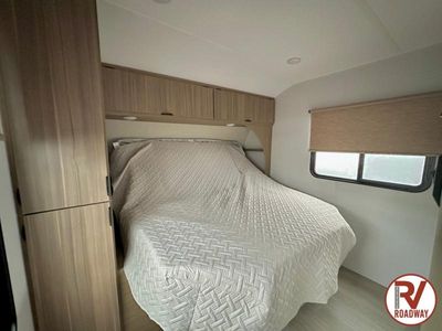2025 Wildwood 29VBUD - Photo 33