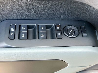 2027 Kia Telluride Hybrid — photo 18 view