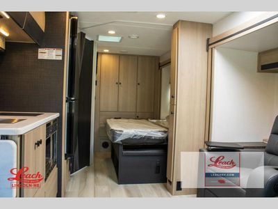 2025 Sunseeker MBS 2400DSB - Photo 14