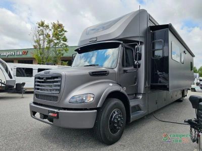 2026 Newmar Super Star — photo 9 view