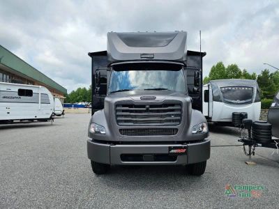 2026 Newmar Super Star — photo 11 view