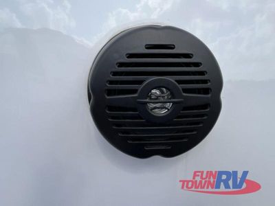 2024 Palomino SolAire - Photo 15