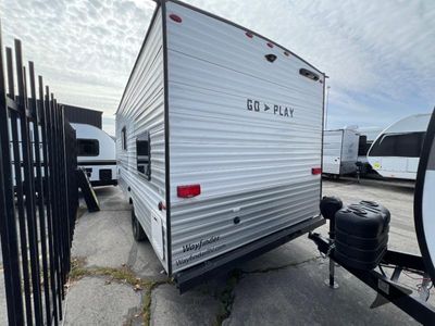 2025 Wayfinder RV Go Play — interior view