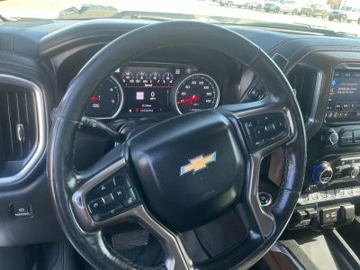 2022 Chevrolet Silverado 2500HD — photo 13 view