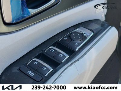 2026 Kia Sorento Hybrid — photo 20 view