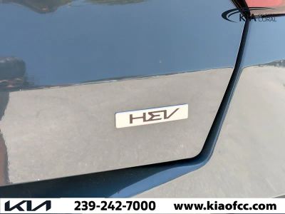 2026 Kia Sorento Hybrid — photo 9 view