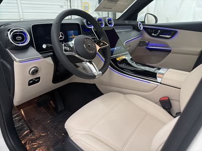 2026 Mercedes-Benz GLC — photo 12 view