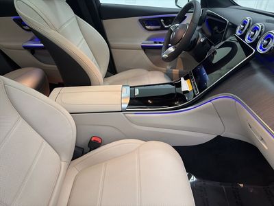 2026 Mercedes-Benz GLC — photo 30 view