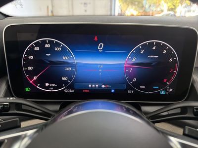 2026 Mercedes-Benz GLC — photo 32 view