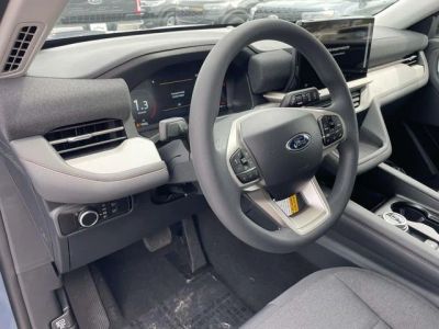 2026 Ford Explorer — photo 15 view