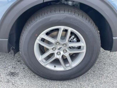 2026 Ford Explorer — photo 7 view