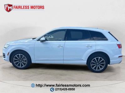 2018 Audi Q7 — side profile view