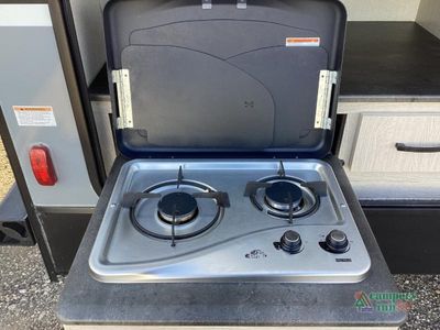 2022 Coachmen RV Apex - Photo 11