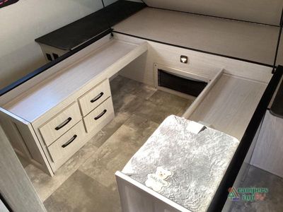 2022 Coachmen RV Apex - Photo 40