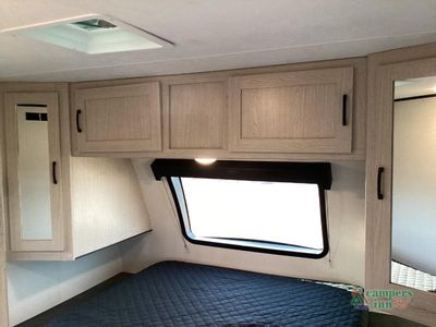 2022 Coachmen RV Apex - Photo 39
