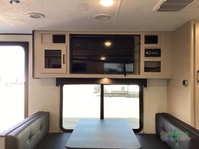 2022 Coachmen RV Apex - Photo 25