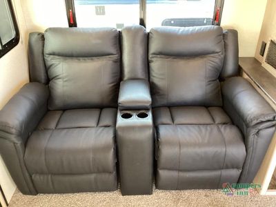 2022 Coachmen RV Apex - Photo 23