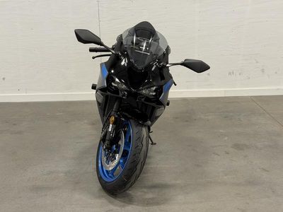 2026 Kawasaki Ninja ZX-6R - Photo 4