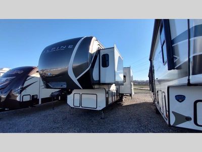 2025 Keystone RV Avalanche - Photo 6