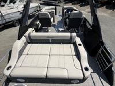 2026 Barletta Lusso L23UCA - Photo 9