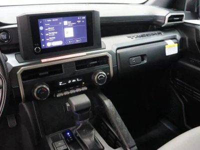 2026 Toyota Tacoma 4WD 6' Bed — photo 15 view