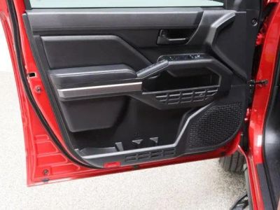 2026 Toyota Tacoma 4WD 6' Bed — photo 12 view