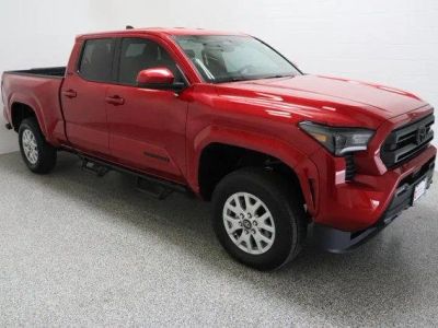 2026 Toyota Tacoma 4WD 6' Bed — interior view