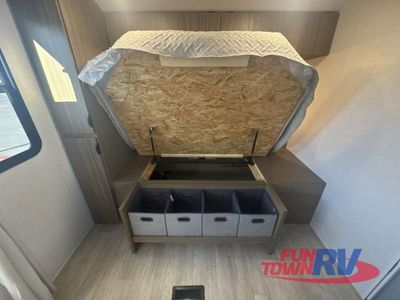 2025 Forest River RV Wildwood - Photo 34