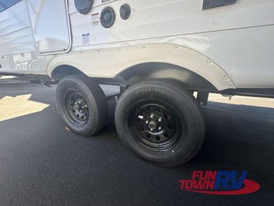 2025 Forest River RV Wildwood - Photo 12