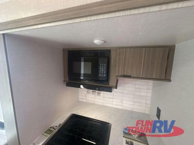 2025 Forest River RV Wildwood - Photo 21